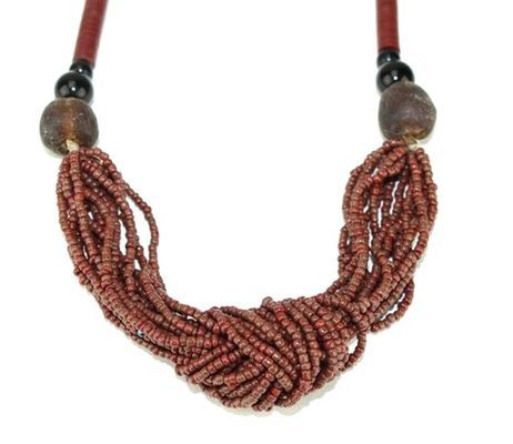 Collier-perles-touareg_5040