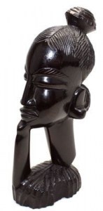 Statuette-femme-ebene_9346